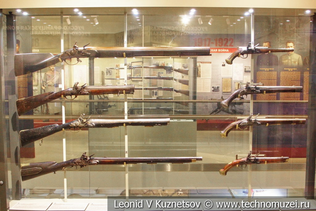 Огнестрельное оружие конца XVII - начала XIX века в музее отечественной военной истории в Падиково