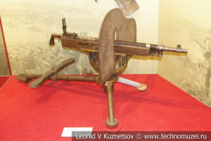 Американский 7-мм станковый пулемёт Colt-Browning M1895/14 в музее отечественной военной истории в Падиково