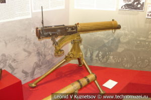 Английский 7,7-мм станковый пулемёт Vickers Mk I в музее отечественной военной истории в Падиково