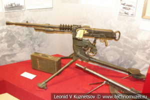 Французский 8-мм станковый пулемёт Hotchkiss MLE1914 в музее отечественной военной истории в Падиково