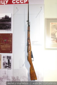 Карабин Мосина образца 1944 года в музее отечественной военной истории в Падиково